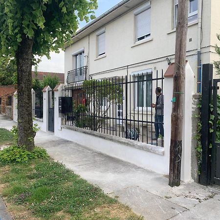Appartement T2 Paray Vieille Poste Екстер'єр фото