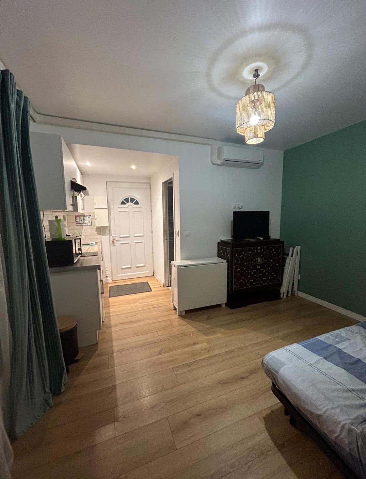 Appartement T2 Paray Vieille Poste Екстер'єр фото
